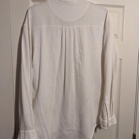 In Private men size XL button down long sleeve shirt - Picture 2 of 6